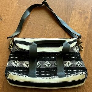 Black and White Patterned Women's Bag (fair trade)